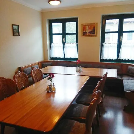 Bacchus Panzio אגר