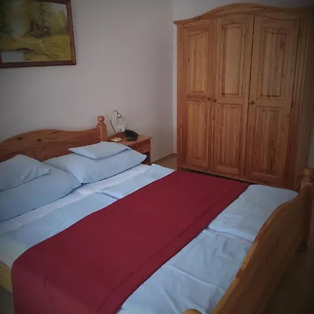 Couette-café Bacchus Panzio