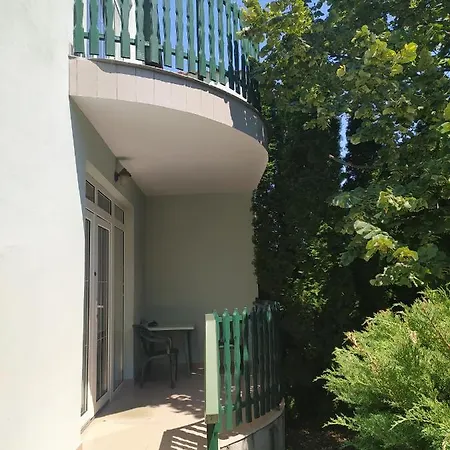 Bacchus Panzio 3* Eger