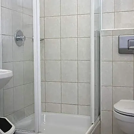 Bacchus Panzio לינה וארוחת בוקר 3*